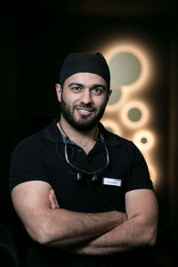 Zahnarzt Dr. Ammar Alkarm